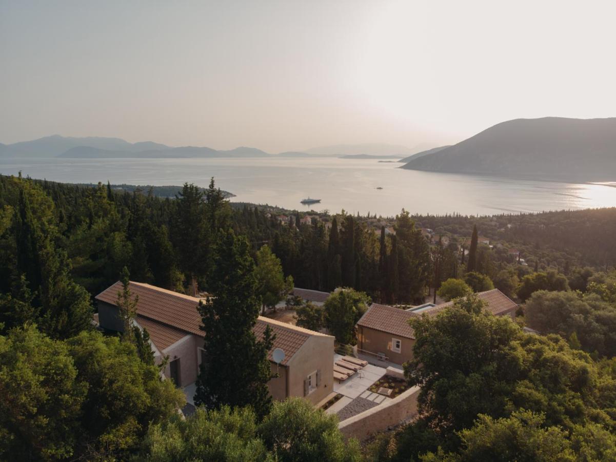F Topia Villas Фискардон Экстерьер фото